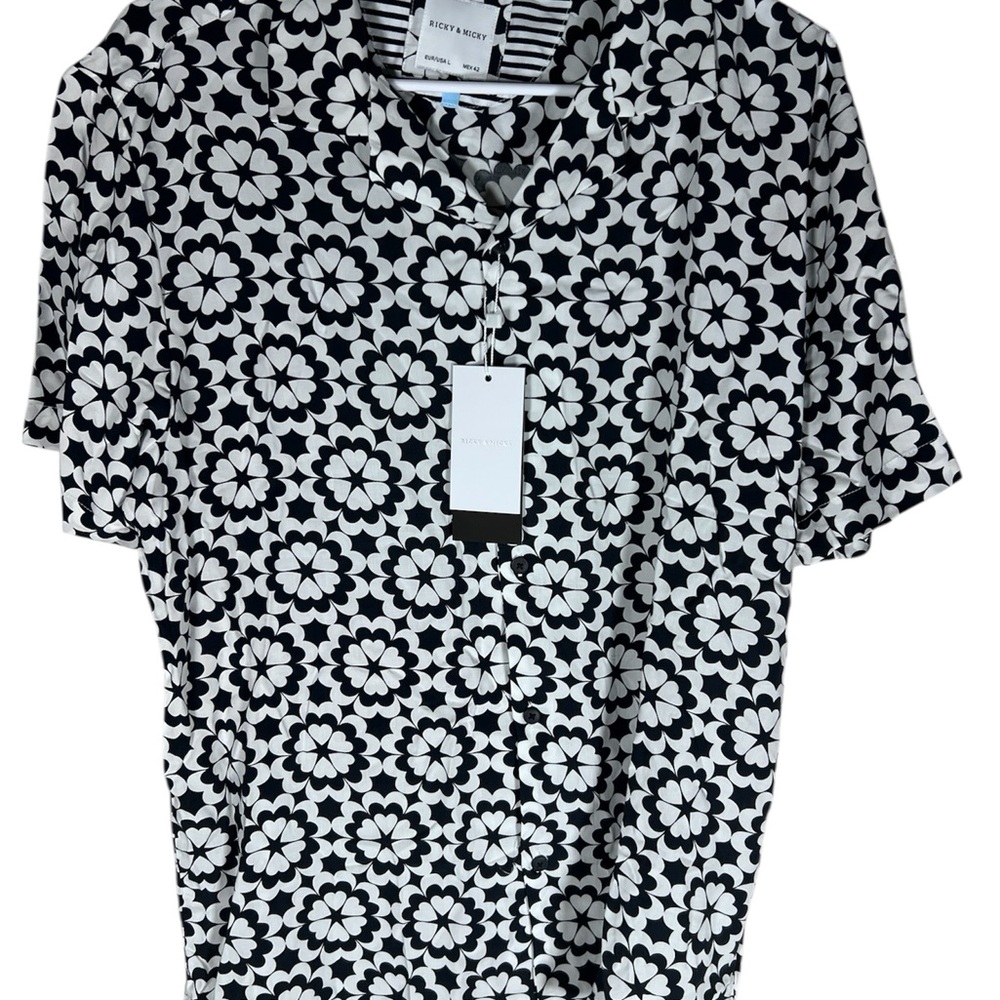 Ricky & Micky Black and White Floral Button Up Shirt Men’s Size L